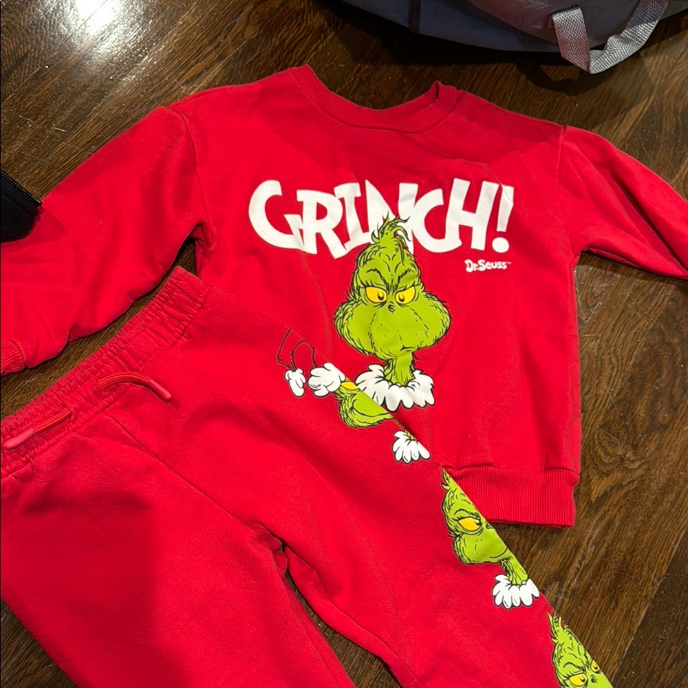 5T Red Grinch Sweatshirt and Pants Set